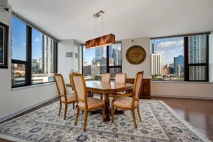 501 N Clinton St, Chicago, IL 60654 - Photo 10