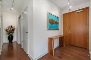 501 N Clinton St, Chicago, IL 60654 - Photo 2