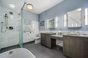 501 N Clinton St, Chicago, IL 60654 - Photo 26