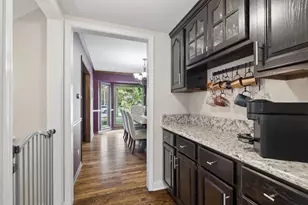 8692 Flint Ln, Orland Park, IL 60462 - Photo 16