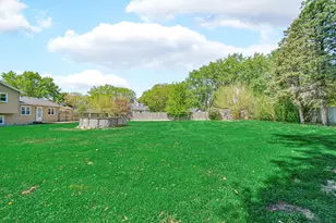 28W502 Leverenz Rd, Naperville, IL 60564 - Photo 26