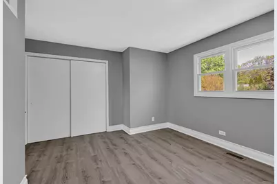 28W502 Leverenz Road, Naperville, IL 60564 - Photo 6
