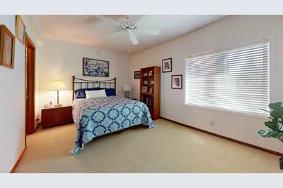 201 N Vail Avenue #207, Arlington Heights, IL 60004 - Photo 18