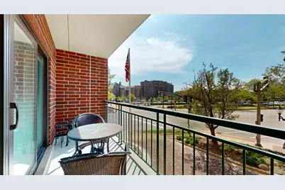 201 N Vail Avenue #207, Arlington Heights, IL 60004 - Photo 6