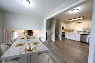 11050 Parkside Ave, Chicago Ridge, IL 60415 - Photo 12