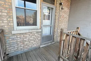 6335 N Claremont Ave, Chicago, IL 60659 - Photo 32
