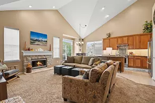 1179 Kingsley Ln, Aurora, IL 60505 - Photo 4