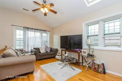 5318 S Kenneth Avenue, Chicago, IL 60632 - Photo 2