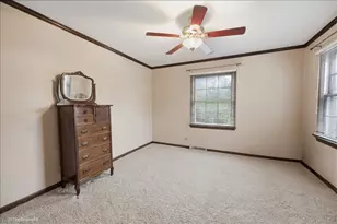 22W324 McCarron Rd, Glen Ellyn, IL 60137 - Photo 24