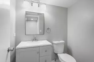 6391 Fremont Dr, Hanover Park, IL 60133 - Photo 12