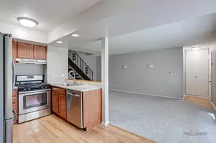 838 Inverrary Ln, Deerfield, IL 60015 - Photo 10