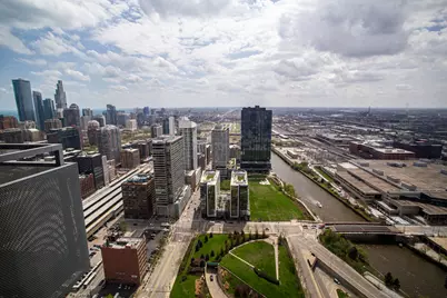 235 W Van Buren Street #4405, Chicago, IL 60607 - Photo 6