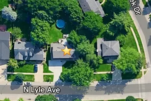 585 N Lyle Ave, Elgin, IL 60123 - Photo 44