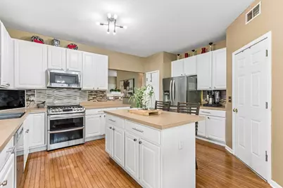 4608 Joyce Lane, McHenry, IL 60050 - Photo 10