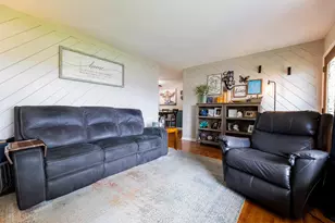 1400 Delaney Rd, New Lenox, IL 60451 - Photo 4