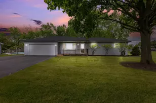 1400 Delaney Rd, New Lenox, IL 60451 - Photo 2