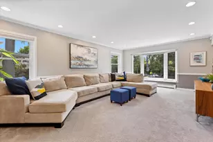 1107 Donegal Ln, Northbrook, IL 60062 - Photo 4