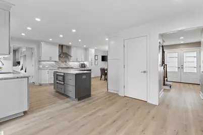 1107 Donegal Lane, Northbrook, IL 60062 - Photo 12