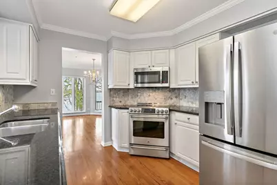 237 Sandy Point Lane, Lake Zurich, IL 60047 - Photo 10