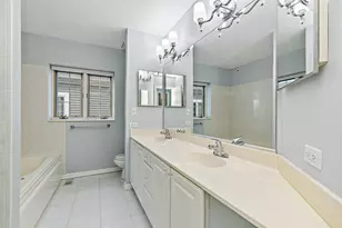 237 Sandy Point Ln, Lake Zurich, IL 60047 - Photo 26