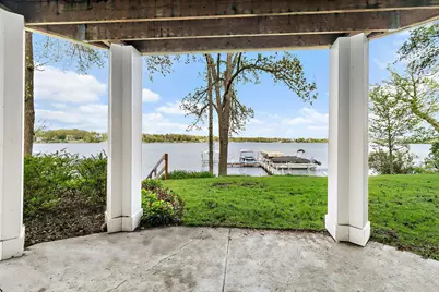 237 Sandy Point Lane, Lake Zurich, IL 60047 - Photo 36