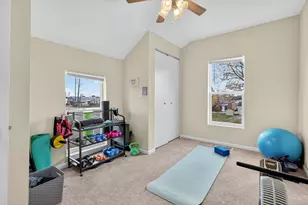 162 Park St, Hampshire, IL 60140 - Photo 18