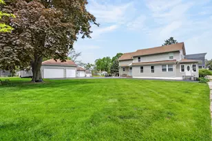 162 Park St, Hampshire, IL 60140 - Photo 30
