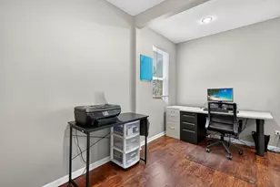 162 Park St, Hampshire, IL 60140 - Photo 10