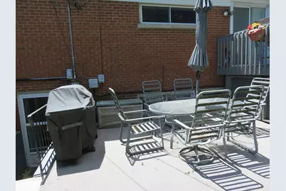 310 W Taylor Road, Lombard, IL 60148 - Photo 16