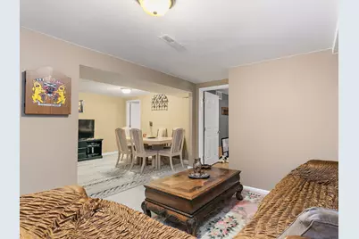 987 Golf Course Road #4, Crystal Lake, IL 60014 - Photo 10