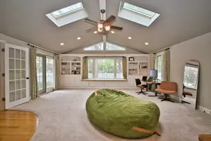 2S510 Seneca Dr, Wheaton, IL 60189 - Photo 30