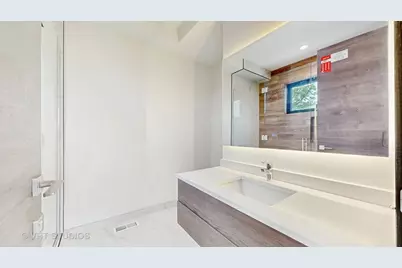 6342 Hennings Court, Morton Grove, IL 60053 - Photo 28