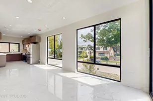 6342 Hennings Ct, Morton Grove, IL 60053 - Photo 14