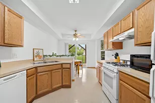 24850 W Franklin Ln, Plainfield, IL 60585 - Photo 6