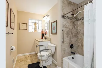 1202 Homestead Road, La Grange Park, IL 60526 - Photo 10