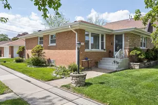 1202 Homestead Rd, La Grange Park, IL 60526 - Photo 1