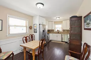 1202 Homestead Rd, La Grange Park, IL 60526 - Photo 4