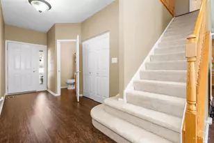2264 Daybreak Dr, Lake in the Hills, IL 60156 - Photo 2