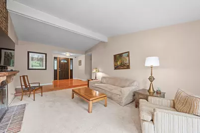 107 E Home Avenue, Palatine, IL 60067 - Photo 4