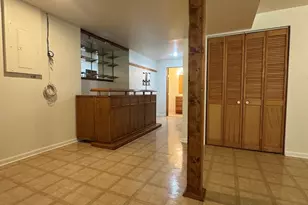 1716 William Dr, Romeoville, IL 60446 - Photo 8