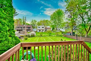 5405 Burwood Rd, Oakwood Hills, IL 60013 - Photo 4