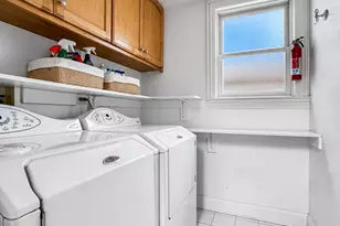 4219 N Winchester Ave, Chicago, IL 60613 - Photo 38