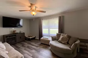 143 Liverpool Dr, Poplar Grove, IL 61065 - Photo 14