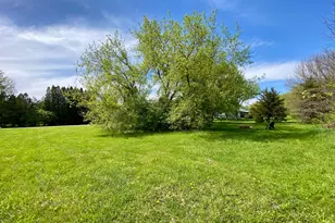 143 Liverpool Dr, Poplar Grove, IL 61065 - Photo 4