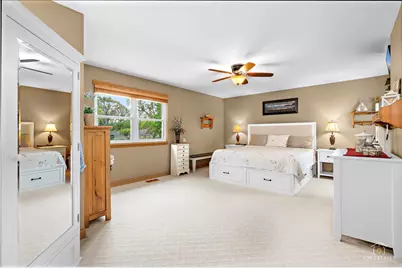 312 Greenview Drive, Crystal Lake, IL 60014 - Photo 14