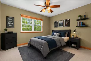 312 Greenview Dr, Crystal Lake, IL 60014 - Photo 18