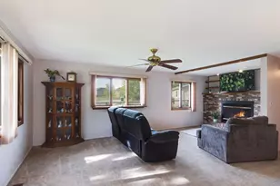 34 N California Ave, Mundelein, IL 60060 - Photo 4