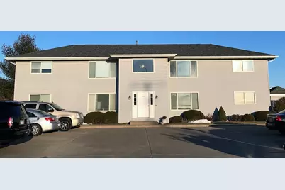 2401 Ashland Circle, Morris, IL 60450 - Photo 1