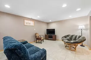 3810 Emerson Dr, Schiller Park, IL 60176 - Photo 36