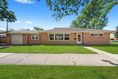 1621 S Crescent Avenue, Park Ridge, IL 60068 - Photo 1
